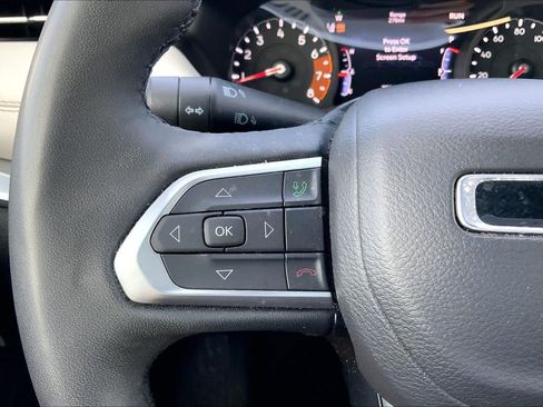 Used 2025 Jeep Compass Limited AWD/4WD image 24