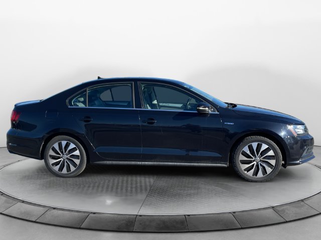 Used 2016 Volkswagen Jetta SEL Premium FWD image 6