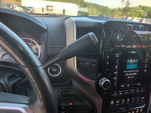 Certified 2020 RAM 3500 Laramie AWD/4WD image 12