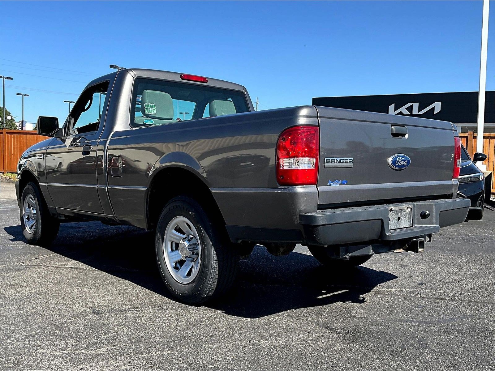 Used 2011 Ford Ranger XL RWD image 4