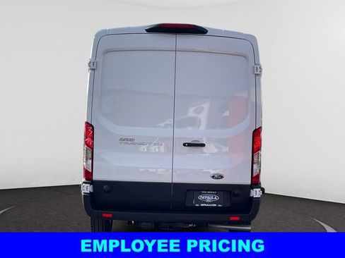 New 2025 Ford Transit 250 148 Medium Roof w/ Load Area Protection Package RWD image 4
