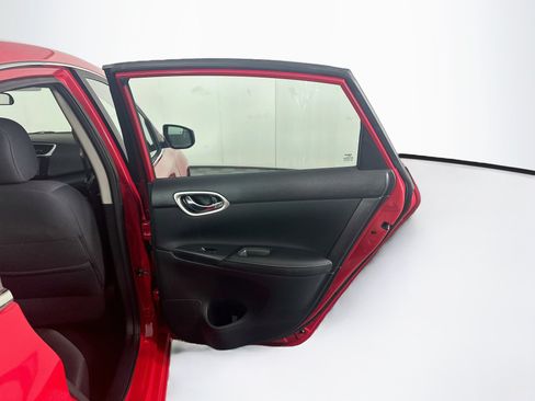 Used 2019 Nissan Sentra FWD image 28