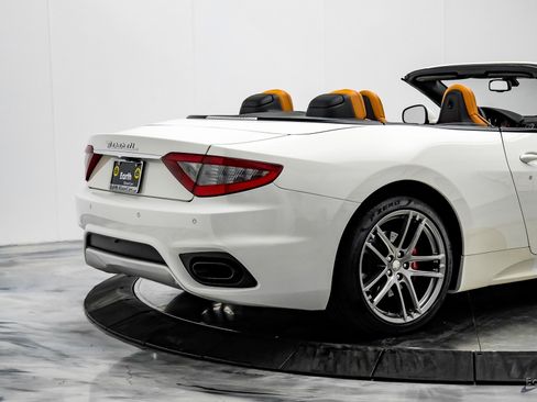 Used 2018 Maserati GranTurismo Sport image 20