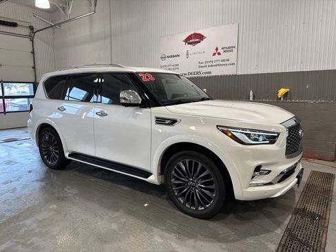 Used 2023 INFINITI QX80 Sensory w/ All-Season Package AWD/4WD image 2
