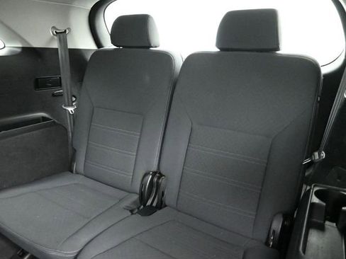 Used 2019 Kia Sorento LX image 21