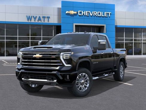 New 2026 Chevrolet Silverado 2500 LT image 7