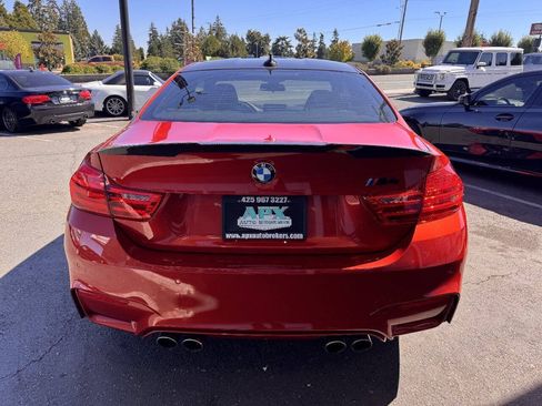Used 2015 BMW M4 Coupe RWD image 5