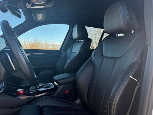 Used 2024 BMW X3 xDrive30i w/ Premium Essential Package image 14