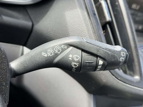 Used 2014 Ford C-MAX SE w/ Equipment Group 202A FWD image 21