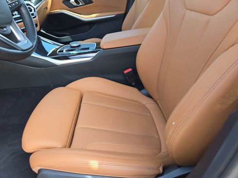 Used 2024 BMW 330i Sedan w/ Premium Package RWD image 16
