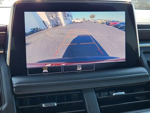 Certified 2021 Chevrolet Suburban LT w/ Rear Media and Nav Package image 26