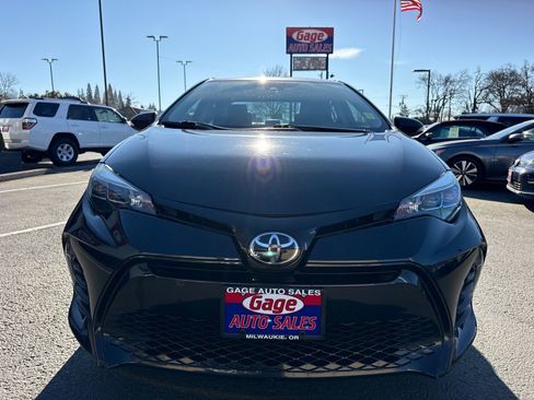 Used 2019 Toyota Corolla SE image 9