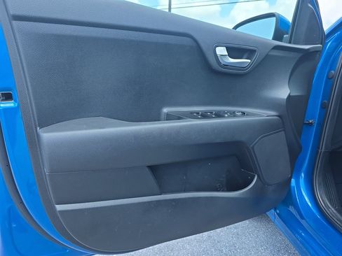 Used 2023 Kia Rio S FWD image 18