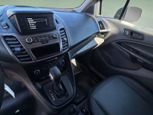 Used 2022 Ford Transit Connect XL image 24