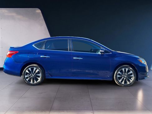 Used 2018 Nissan Sentra SR image 6