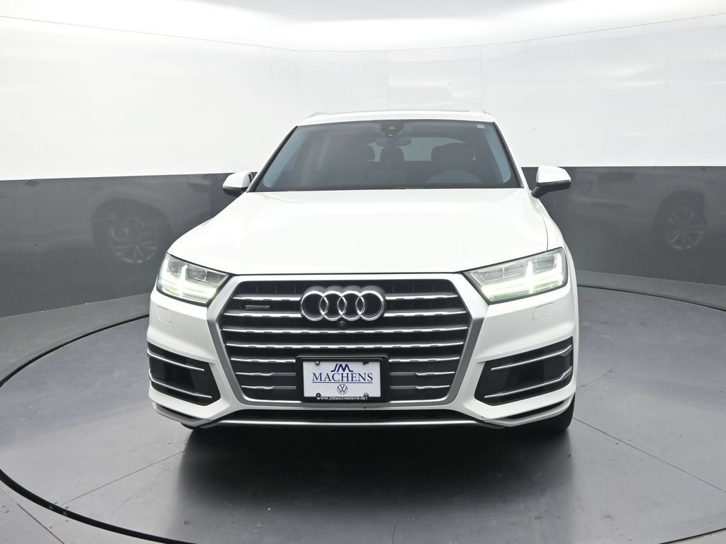 Used 2019 Audi Q7 3.0T Premium Plus AWD/4WD image 2
