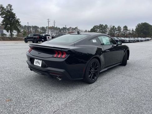 New 2026 Ford Mustang Coupe image 3