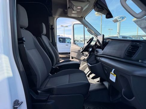 New 2026 Ford Transit 250 148 Medium Roof w/ Load Area Protection Package image 14