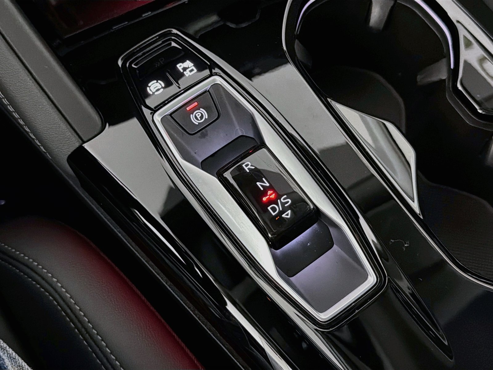 Certified 2025 Audi Q5 Premium Plus AWD/4WD image 16