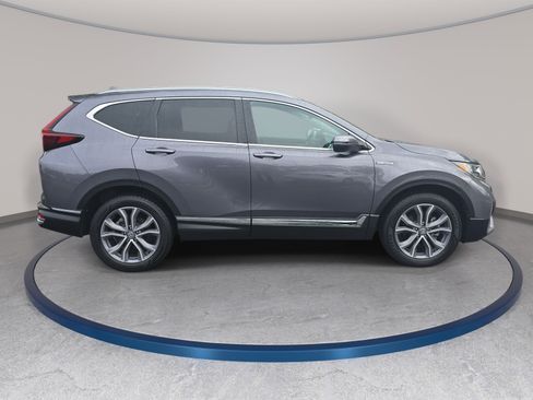 Used 2022 Honda CR-V Touring image 4