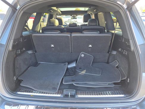 Used 2021 Mercedes-Benz GLS 450 4MATIC image 20