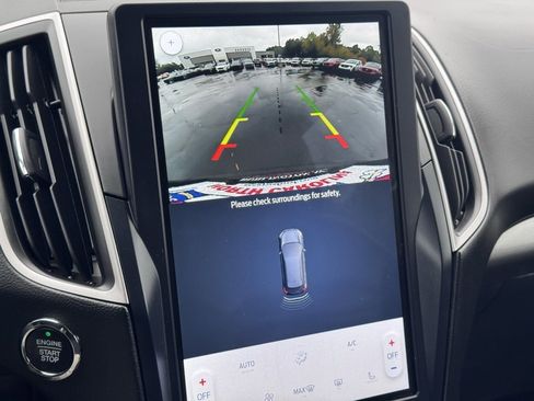 Used 2023 Ford Edge SEL w/ Convenience Package image 10