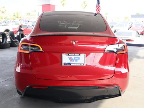 Used 2023 Tesla Model Y Performance AWD/4WD image 8