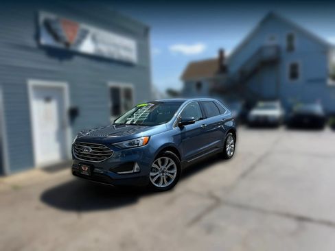 Used 2019 Ford Edge Titanium w/ Cold Weather Package AWD/4WD image 1