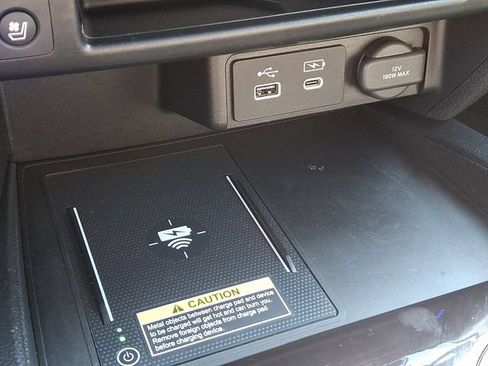 Used 2024 Honda Passport Black Edition image 26
