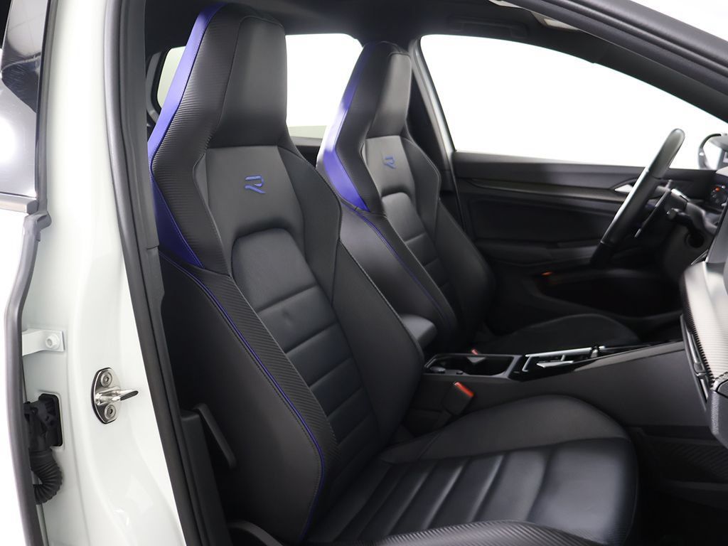 Used 2024 Volkswagen Golf R AWD/4WD image 33