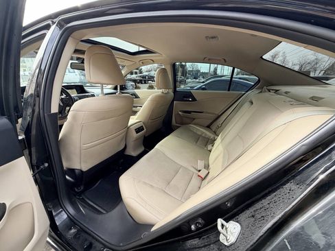 Used 2015 Honda Accord EX-L image 47