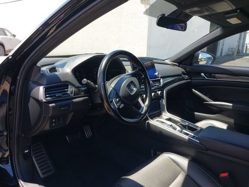 Used 2022 Honda Accord Sport image 10