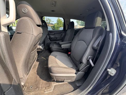 Used 2017 Chevrolet Traverse LT AWD/4WD image 10