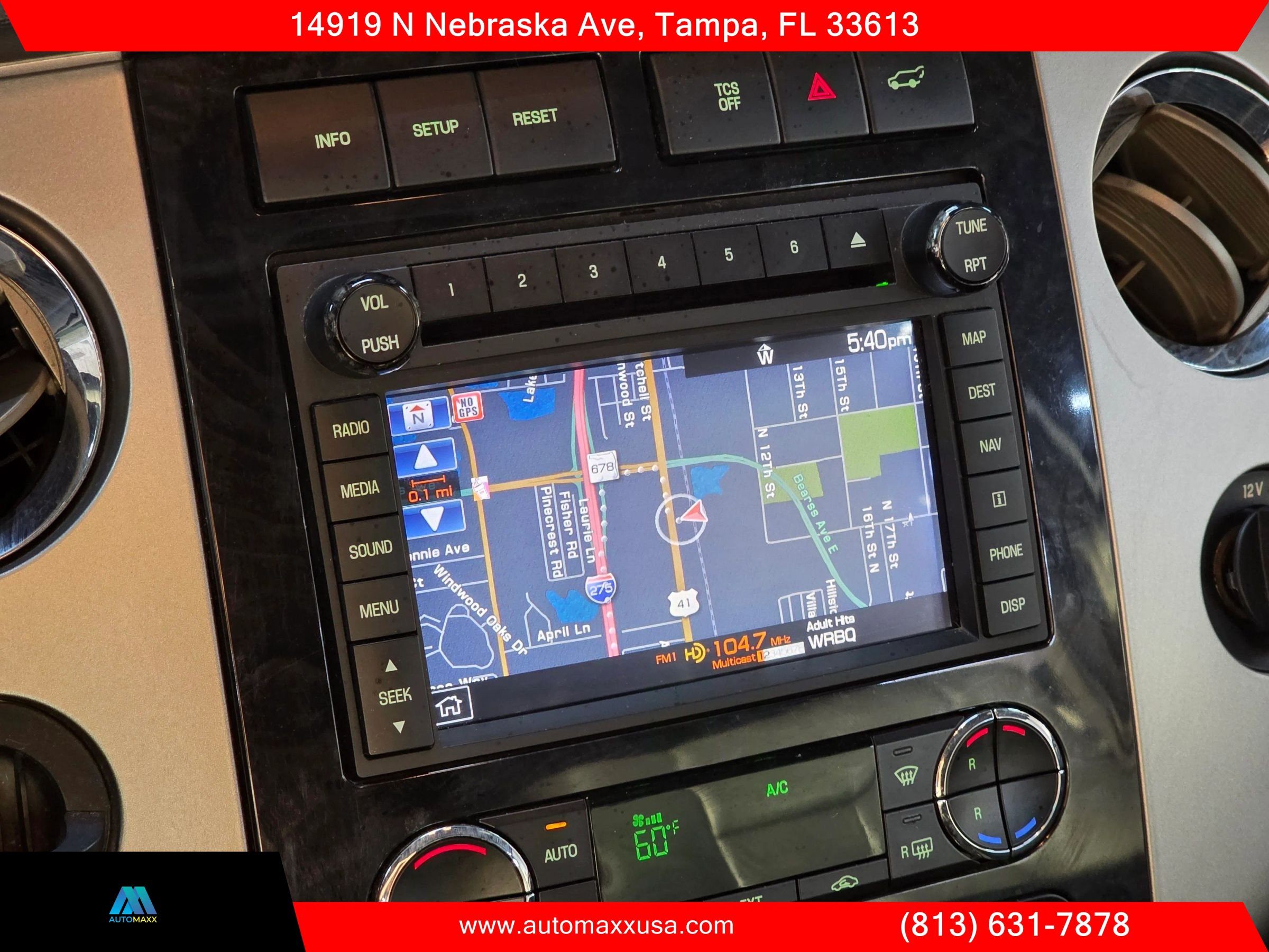 Used 2013 Ford Expedition Limited RWD image 19