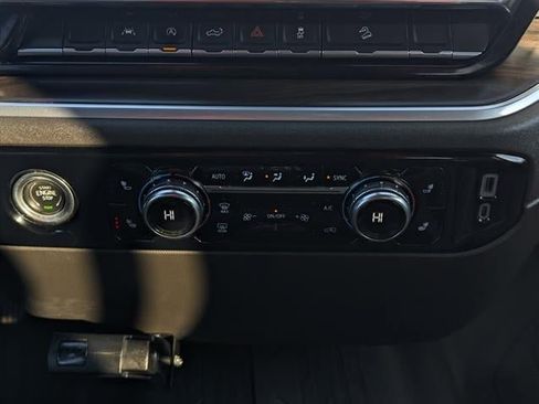 Used 2022 GMC Sierra 1500 SLT w/ X31 Off-Road Package image 34