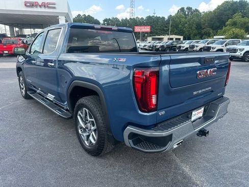Used 2024 GMC Sierra 1500 SLT AWD/4WD image 3