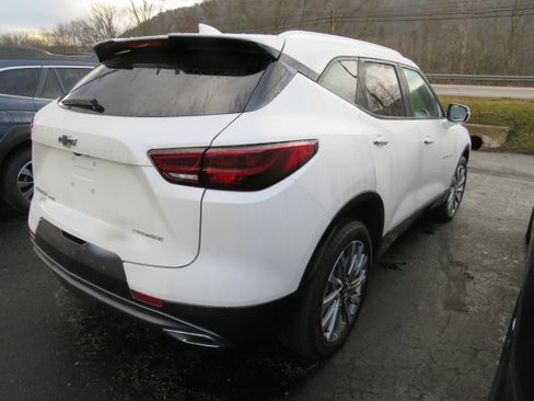 Used 2024 Chevrolet Blazer Premier w/ LPO, Floor Liner Package image 6