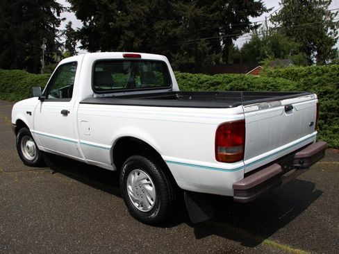 Used 1995 Ford Ranger XL RWD image 4