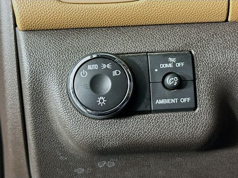 Used 2016 Buick Enclave Premium w/ Experience Buick Package AWD/4WD image 16