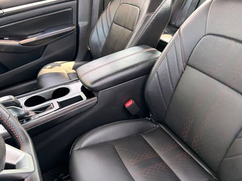 Certified 2024 Nissan Altima 2.5 SR w/ SR Premium Package FWD image 20