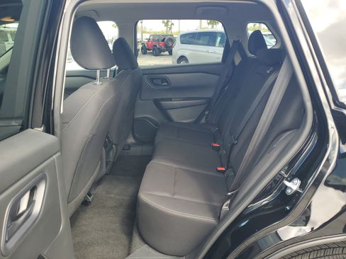 Certified 2024 Nissan Rogue S image 13