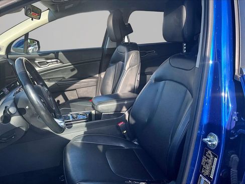 Used 2023 Kia Sportage EX AWD/4WD image 24