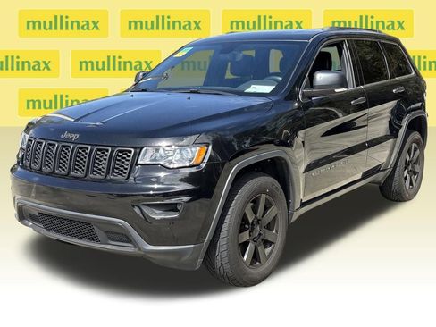 Used 2021 Jeep Grand Cherokee Limited image 14