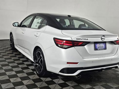 New 2025 Nissan Sentra SR w/ SR Premium Package FWD image 6