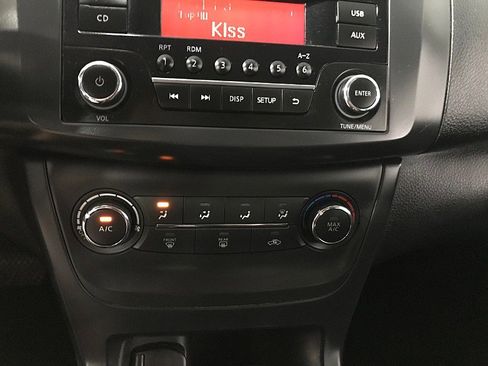 Used 2017 Nissan Sentra S FWD image 28