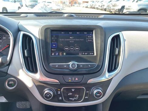 Used 2023 Chevrolet Equinox LS image 13