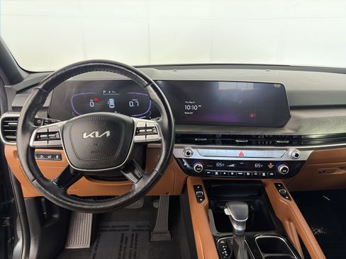 Certified 2024 Kia Telluride EX X-Line AWD/4WD image 3
