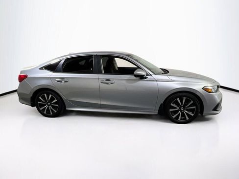 Used 2023 Honda Civic EX image 5