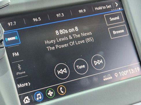 Used 2020 Chevrolet Equinox LT FWD image 13