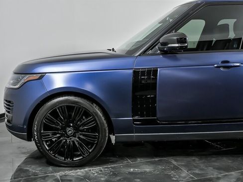 Used 2020 Land Rover Range Rover HSE image 6